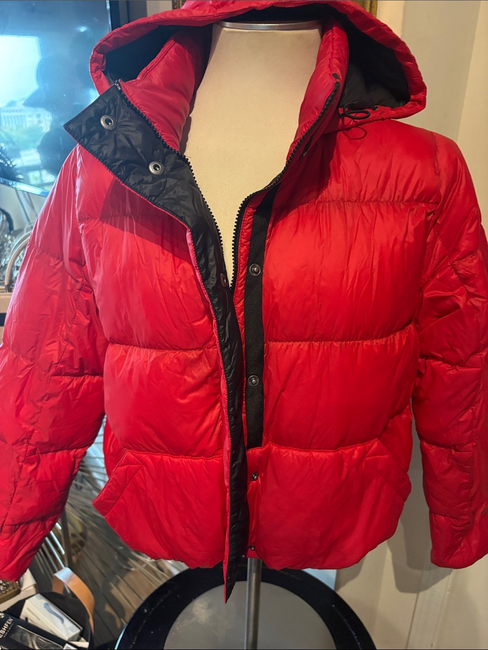 Eddie Bauer Red Hooded Puffer Jacket - Women's